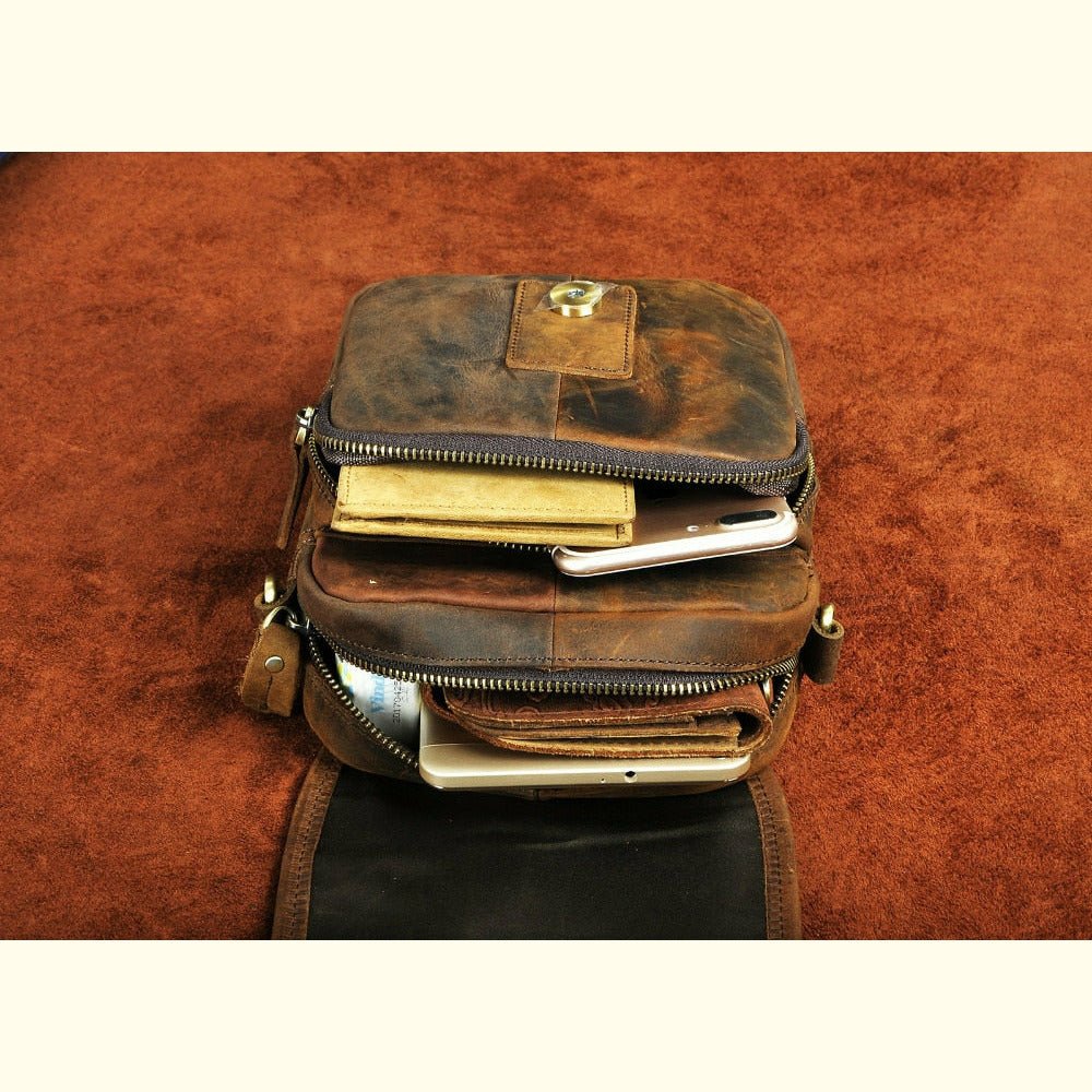 Stylish leather pouch