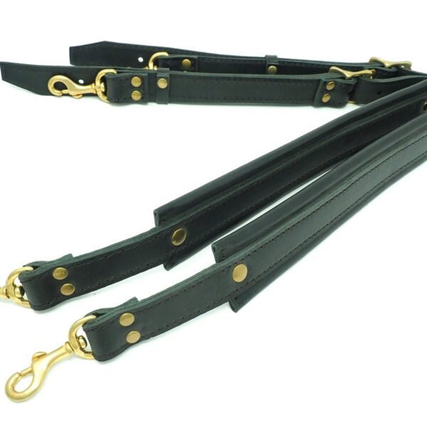 adjustable shoulder straps