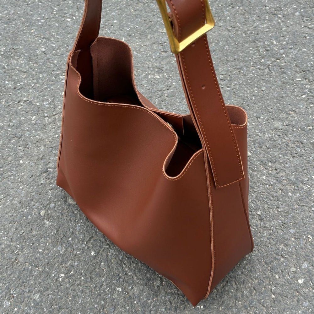 Ganna comfortable strap bag