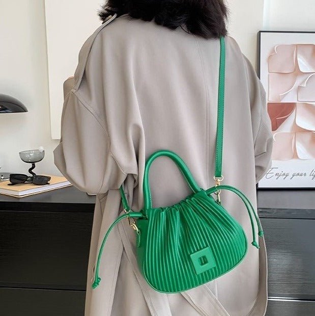 Orleá handbag convenience