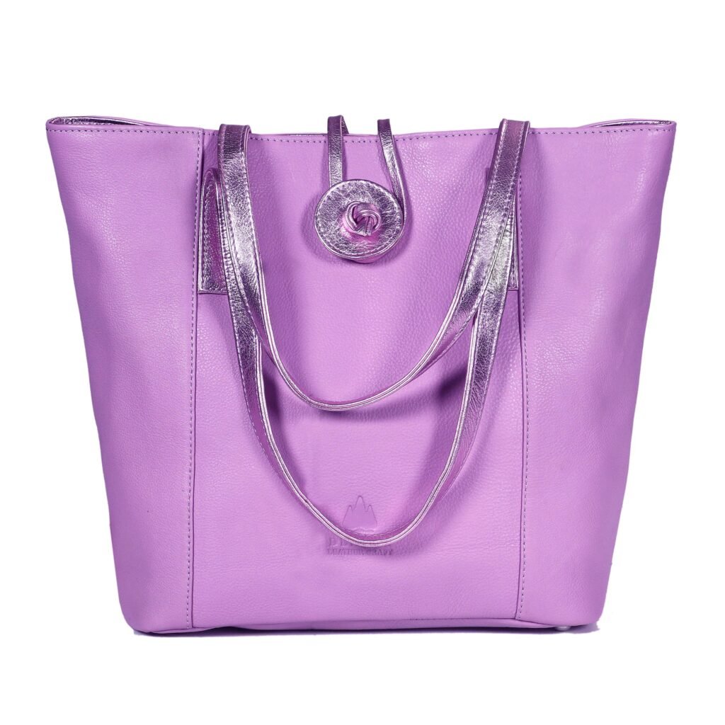 trendy leather tote