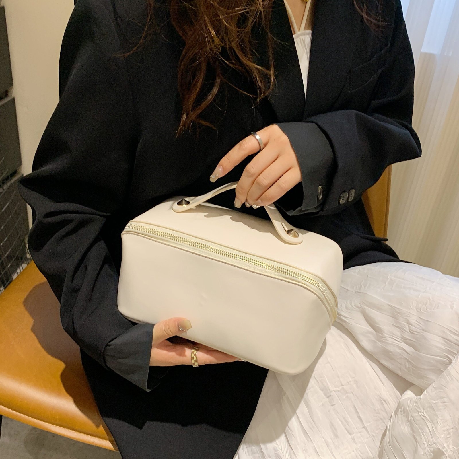 high-quality makeup organiser