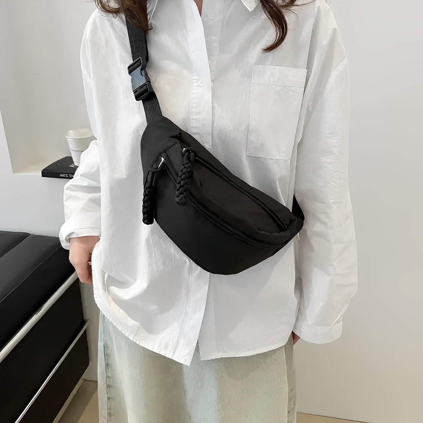 Resilient crossbody bag