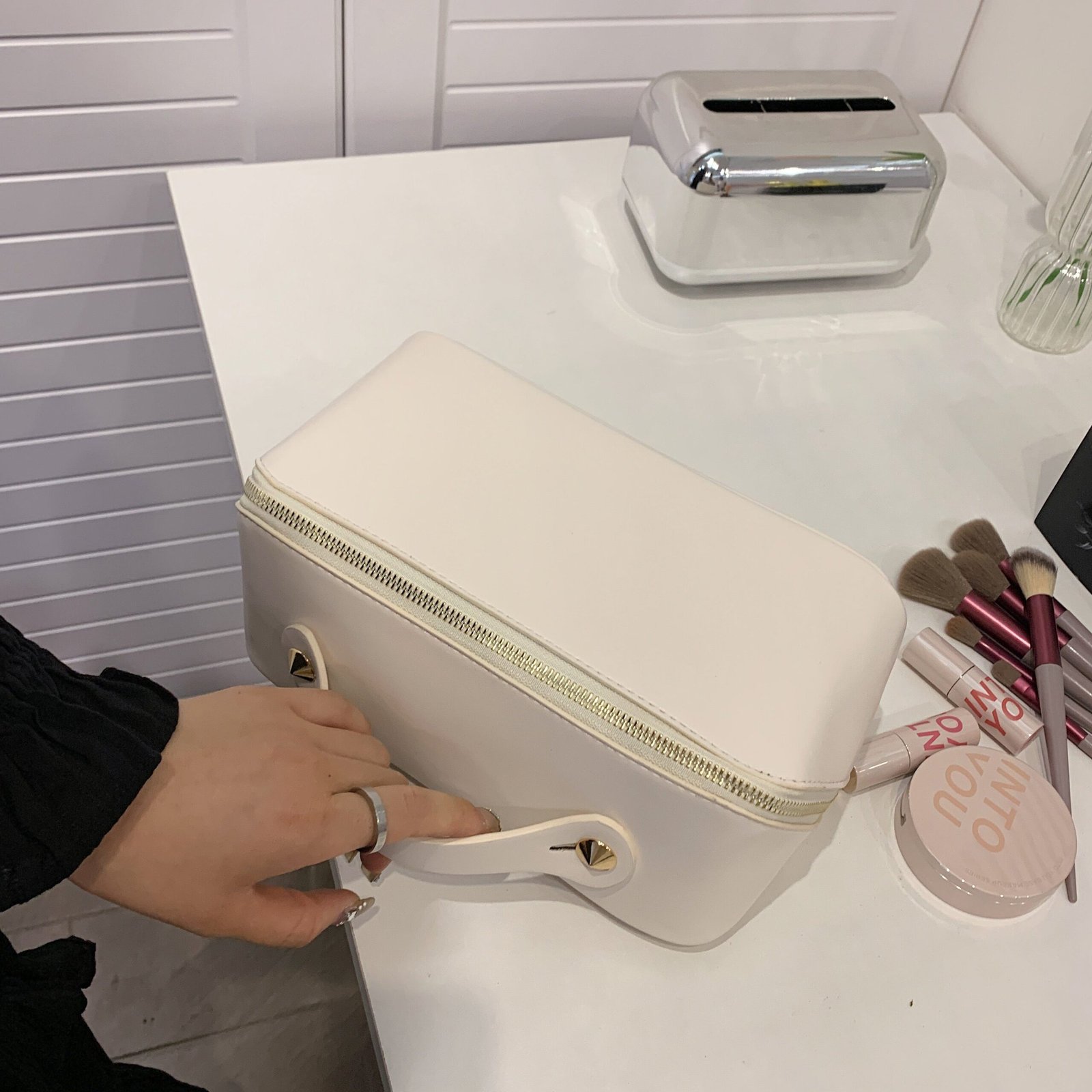 organized makeup pouch