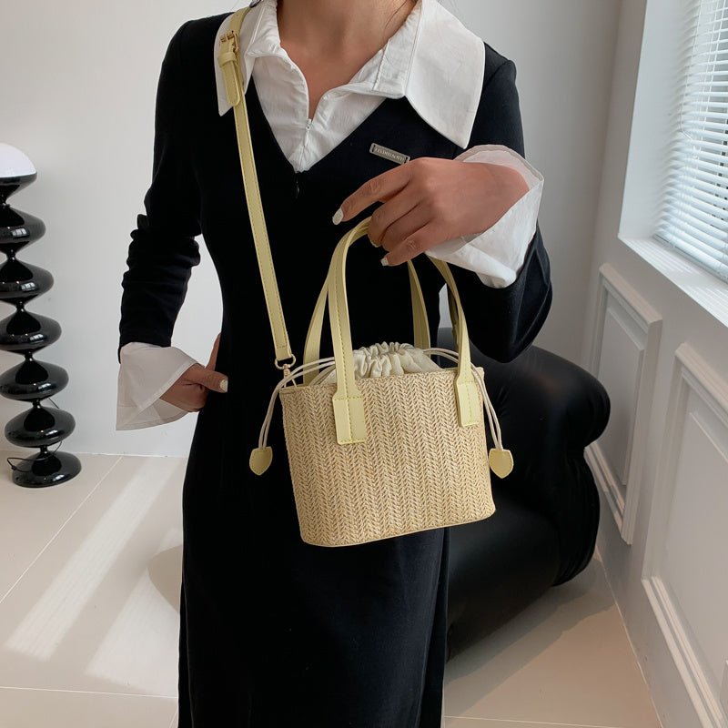 Mare crossbody for all seasons